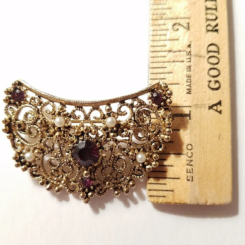 JJ Jonette Jewelry Pin